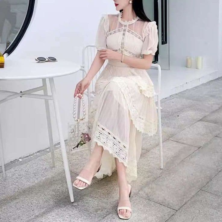 白ワンピース レース切替フリルティアードロングワンピース