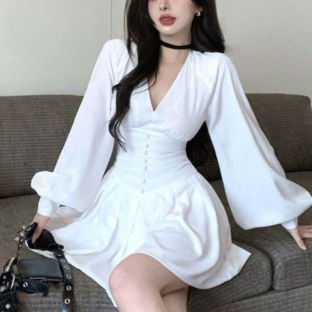 白ワンピース 華麗な女神のロマンティックワンピース