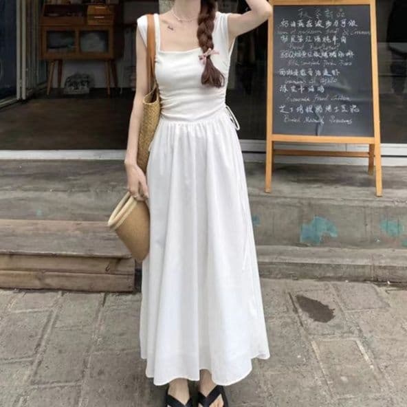 白ワンピース シンプル優美ギャザーワンピース