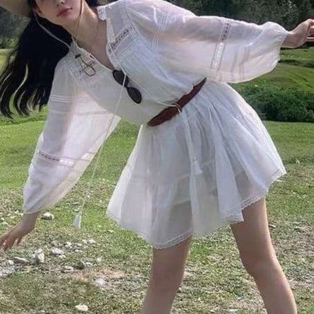 白ワンピース ふんわりティアードワンピース