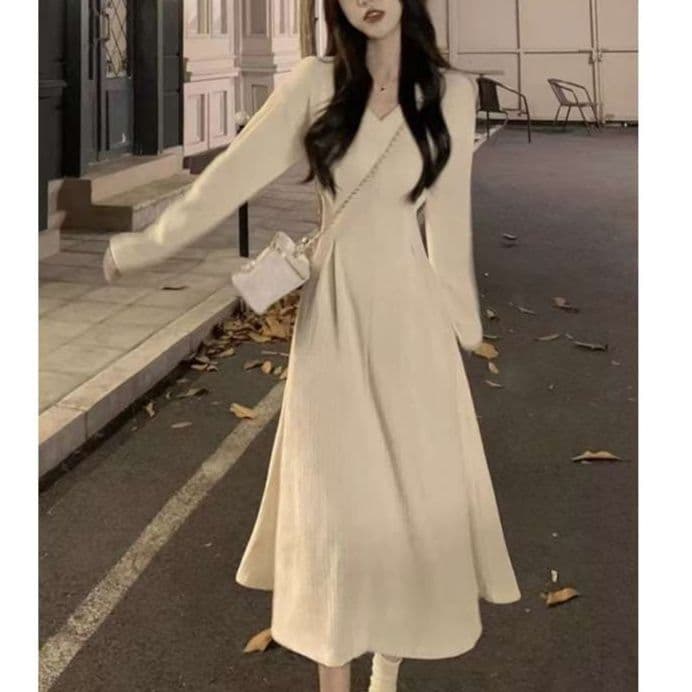 白ワンピース エレガントフレアワンピース