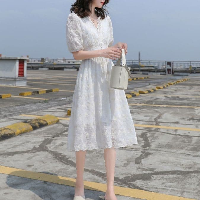 白ワンピース レース編みパフスリーブワンピース