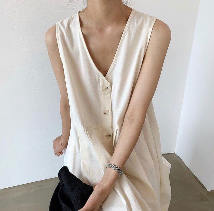 白ワンピース ノースリーブフロントボタンマキシワンピース