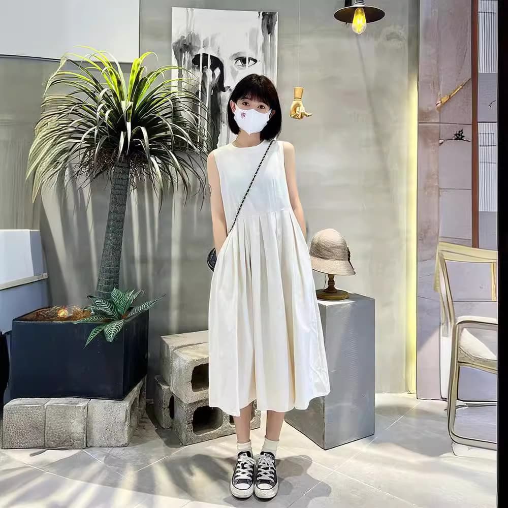 白ワンピース シンプルプリーツミモレワンピース