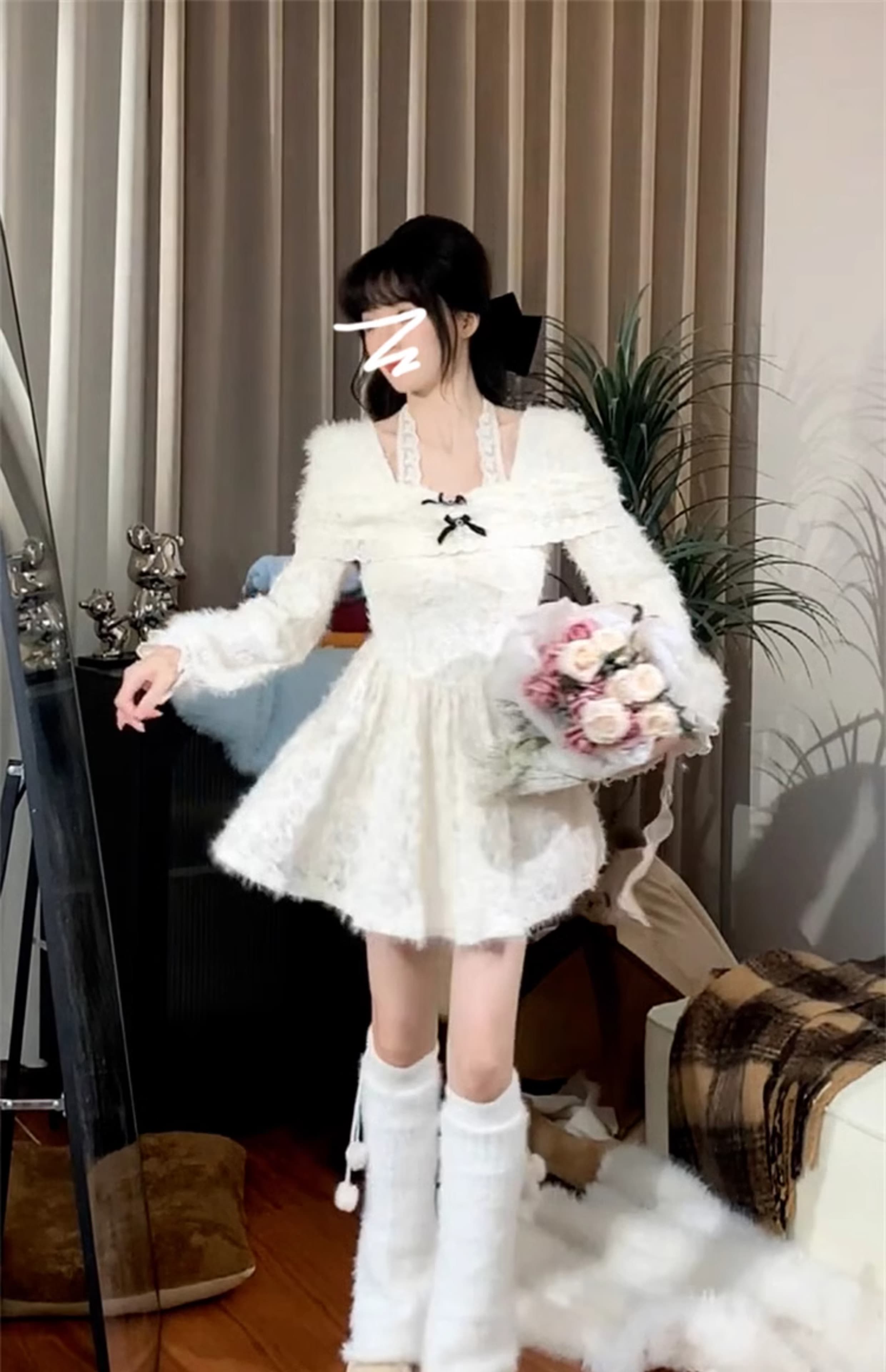 白ワンピース 姫系フリルネックロング丈ワンピース